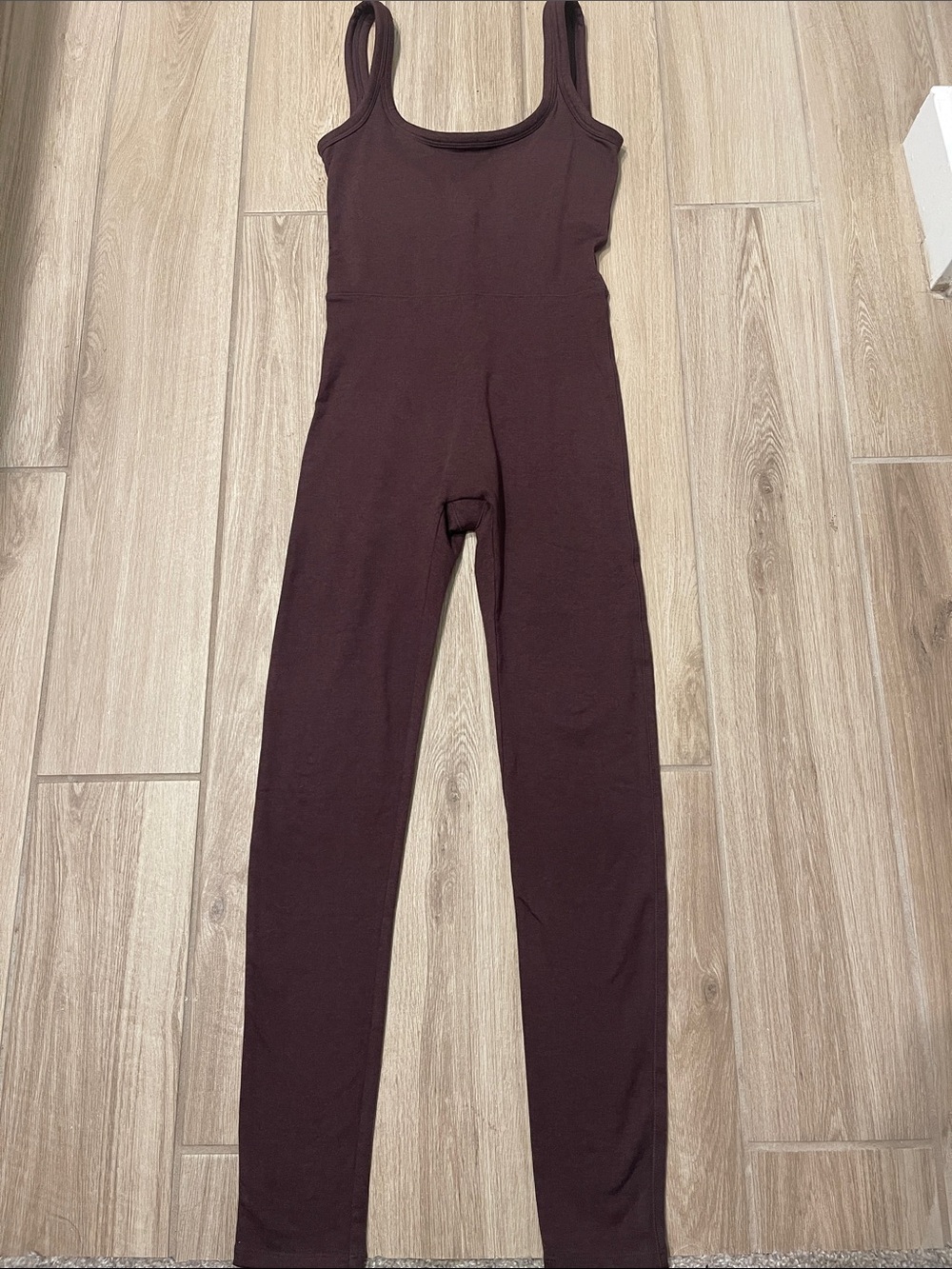 Vuori Halo Essential Jumpsuit Mahogany Heather Sz XS VW4022
